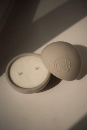 Sacred Flame Duftkerze Zeder und Safran Refill - Nour De La Lune